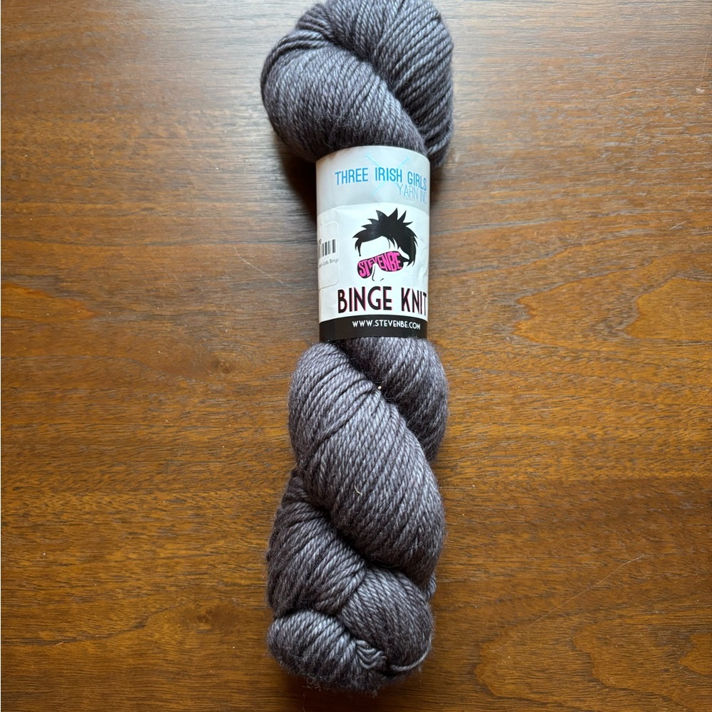 Three Irish Girls Yarn Gray Binge Knit Worsted 100% Merino Wool Steven Be New